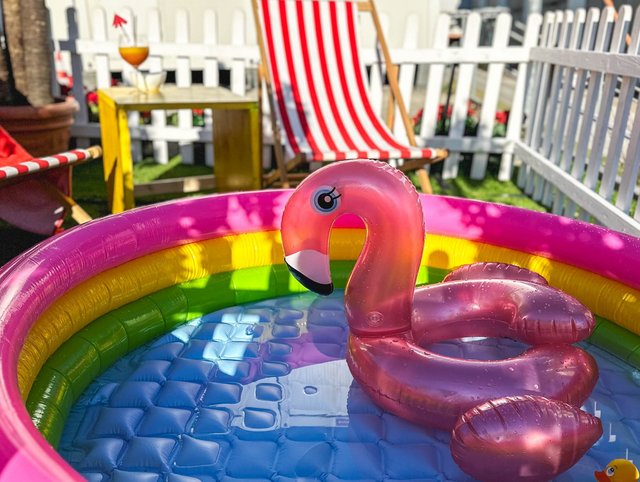 ERNE Airbnb Ferien auf der Baustelle ERNE Airbnb Ferien auf der Baustelle