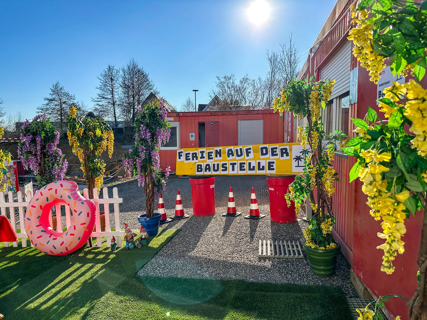 Ferien auf der Baustelle ERNE Ferien auf der Baustelle ERNE
